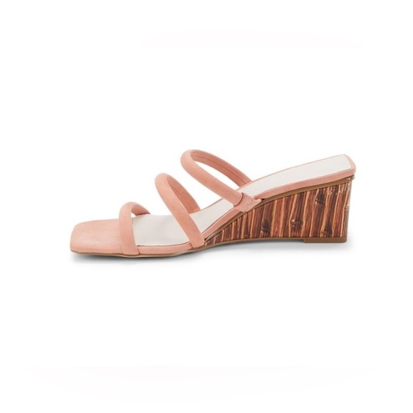 SANCTUARY
Klique Suede Sandals - Picture 4 of 12